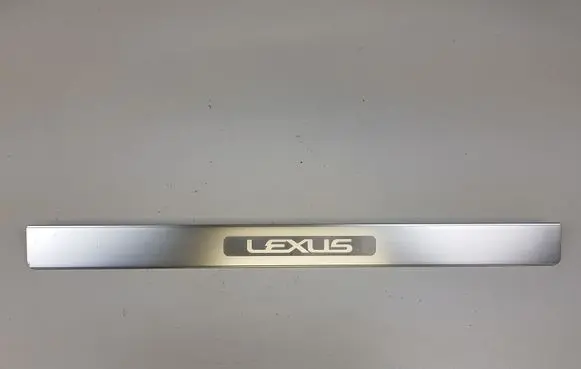 Lexus GS 300 350 430 450H Front sill trim cover