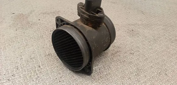 Volkswagen Touareg I Mass air flow meter 070906461