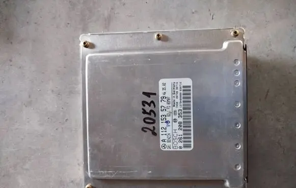 Mercedes-Benz SL R230 Engine control unit/module a1121535779 0261208353