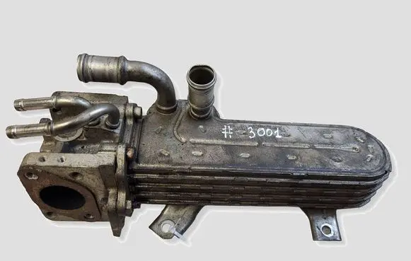 Volkswagen Jetta V EGR valve cooler 03G131513