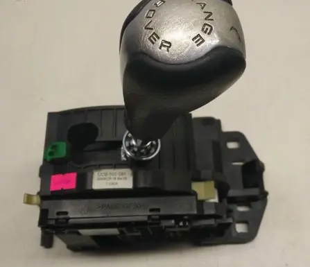 Land Rover Range Rover Sport L320 Gear shifter/selector UCB500091