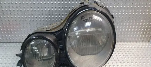 Mercedes-Benz E W210 Headlight/headlamp