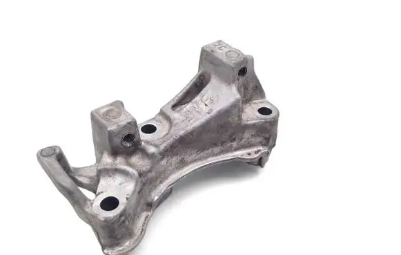 Citroen Berlingo Engine mounting bracket 9688615780