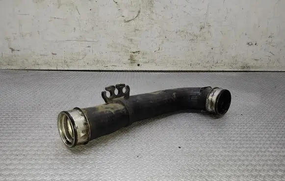 Volkswagen Golf Plus Intercooler hose/pipe 1K0145838C