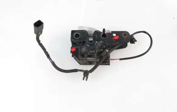 Seat Altea Engine bonnet/hood lock/catch 5P1823509