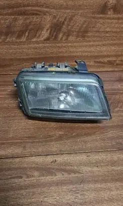 Audi A4 S4 B5 8D Headlight/headlamp 8D0941004E 1852912100