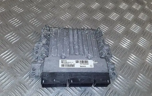 Renault Kangoo II Engine control unit/module 237104559R
