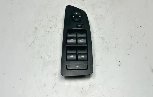 BMW 1 E81 E87 Electric window control switch 6970206 61316970206 61319216555