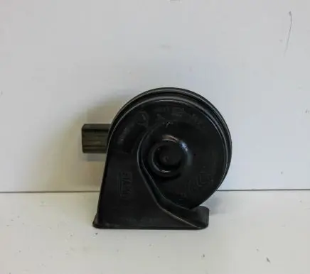 Volkswagen PASSAT B6 Horn signal 3C0951223E