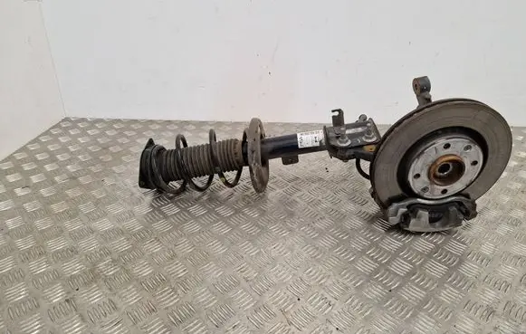 Peugeot 208 Front wheel hub spindle knuckle 9831167880