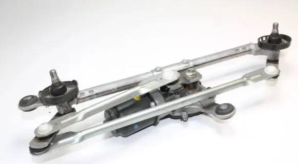 Nissan Micra Front wiper linkage and motor