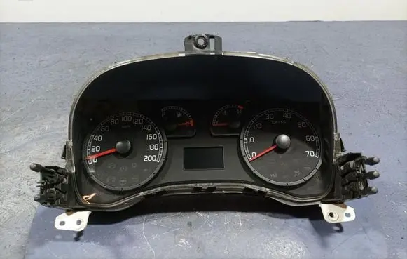Fiat Doblo Speedometer (instrument cluster) 51762258