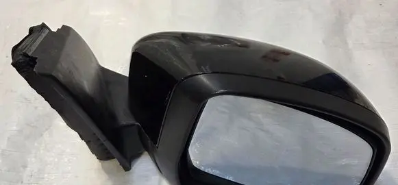 Ford Focus Front door electric wing mirror