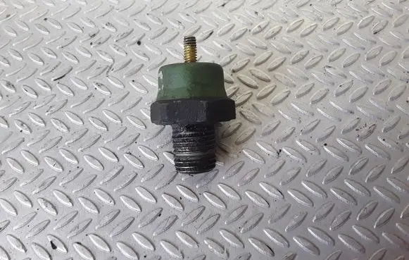 Ford Focus Oil pressure sensor 