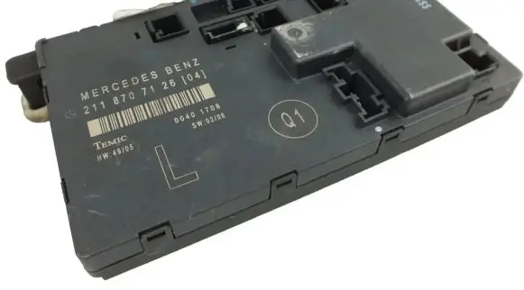 Mercedes-Benz E W211 Door control unit/module 2118707126