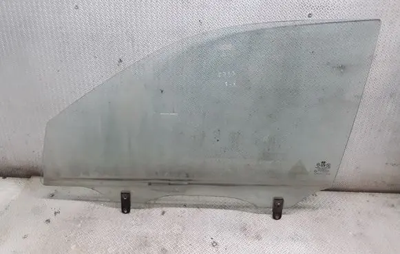 Hyundai Tucson LM Front door window glass four-door