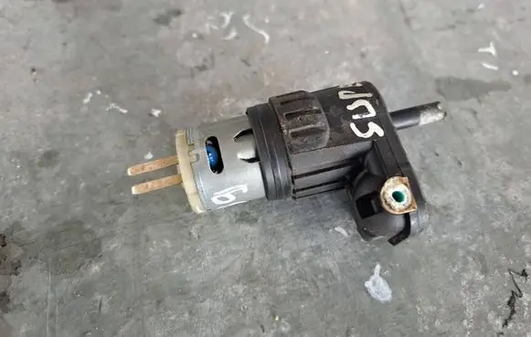 Skoda Superb B6 (3T) Air conditioning (A/C) pressure sensor B2979 3L2102