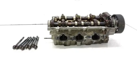 KIA Sportage Engine head 