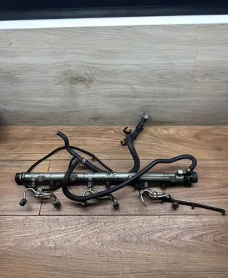 BMW 5 E60 E61 Fuel main line pipe 0445216008 7788679