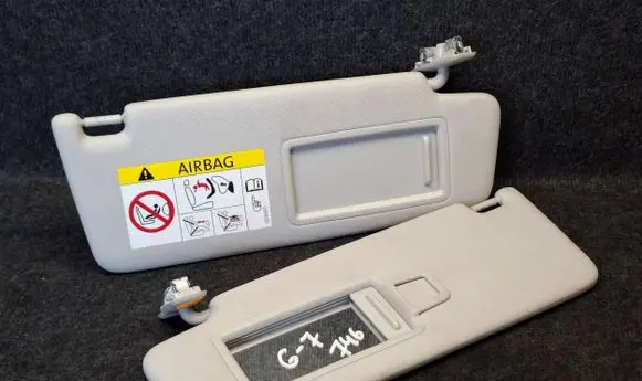 Volkswagen Golf VII Sun visor 5G0857552CB 5G0857551AG