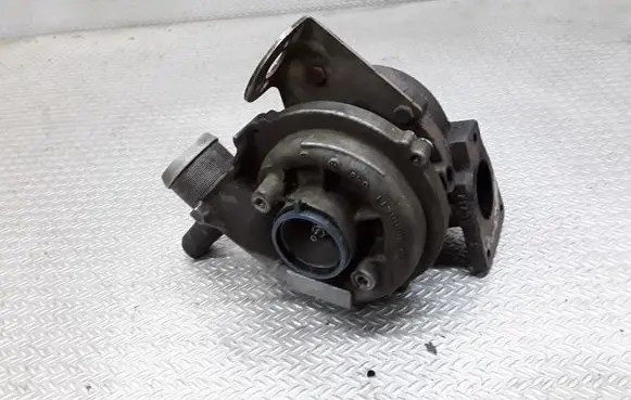Ford C-MAX I Turbo 9647105580