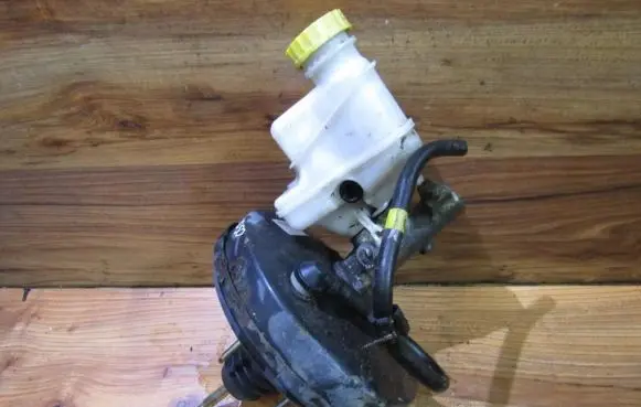 Fiat Punto (188) Brake booster