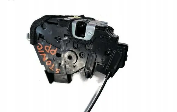 KIA Stonic Front door lock 81320H8050