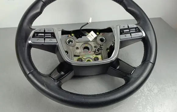 KIA Telluride Steering wheel