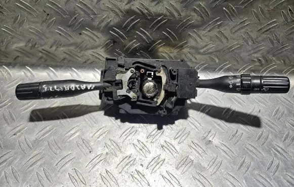 Mazda 323 Wiper turn signal indicator stalk/switch 178292 BS07
