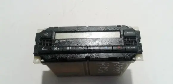 Volkswagen PASSAT B5 Climate control unit 5HB00761702 5HB007617-02