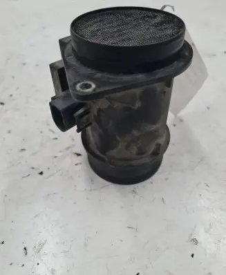 Volkswagen PASSAT B5 Mass air flow meter 074906461
