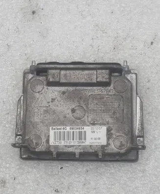 Volvo XC90 Headlight ballast module Xenon 89034934