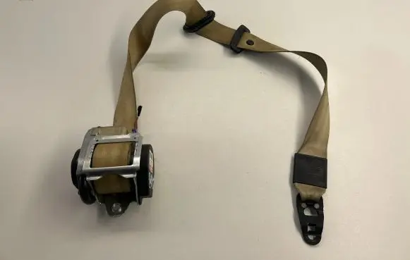 Audi A6 S6 C6 4F Front seatbelt 605404600 08L1345