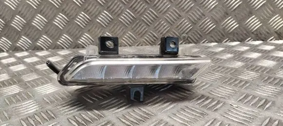 Renault Captur LED Daytime headlight 266059367R 89208551 002739