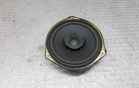 Mazda 2 Front door speaker D35066960