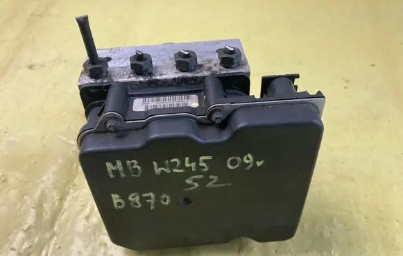 Mercedes-Benz B W245 ABS Pump A0064316312