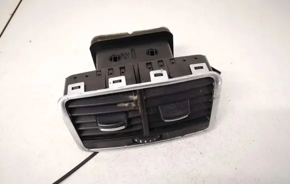 Audi A6 S6 C6 4F Dash center air vent grill 4f0819203c