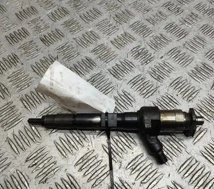 Mazda 6 Fuel injector R2AA13H50