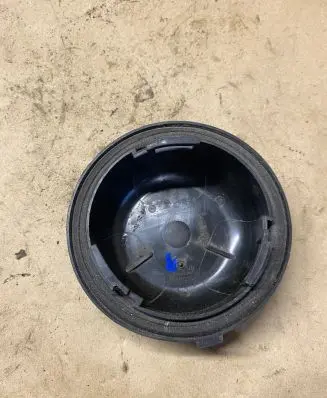 Volvo S80 Headlight/headlamp dust cover 9178538 89000387