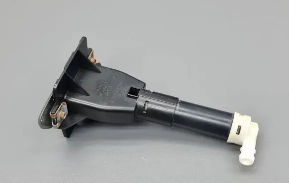 Honda Accord Headlight washer spray nozzle 22836
