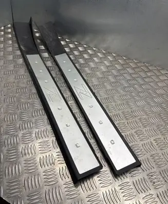 Nissan 350Z Sill 999MX1ZP003