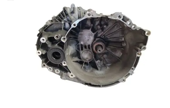 Manual 6 speed gearbox