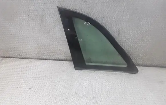 Mercedes-Benz B W245 Rear side window