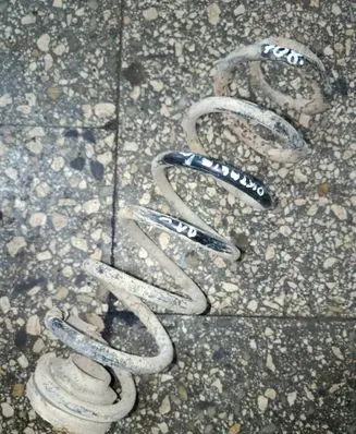 Skoda Octavia Mk1 (1U) Rear coil spring 