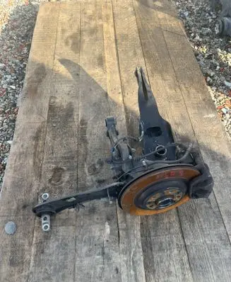 Jeep Cherokee Stub axle 