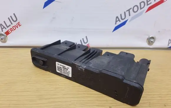 BMW 3 F30 F35 F31 Power management control unit 8638551