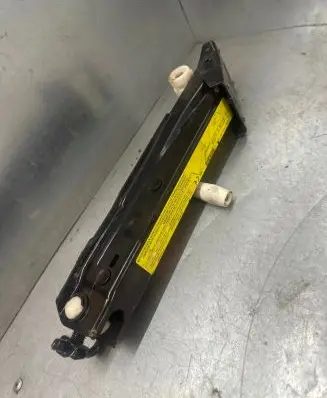 Audi A6 S6 C7 4G Lift Jack 4G0011031F