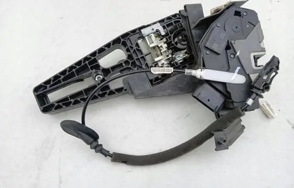 Ford Galaxy Rear door lock EM2AR26412CC