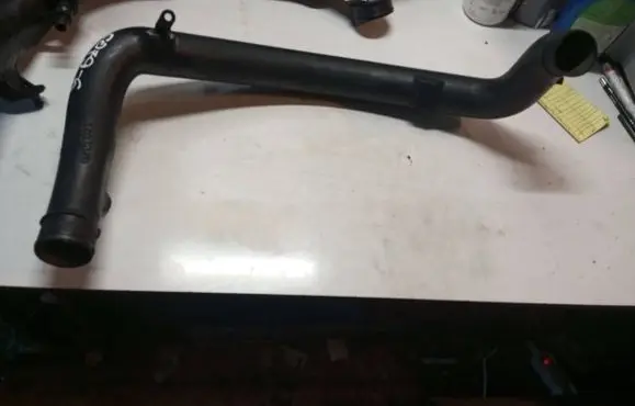 Volvo V70 Intercooler hose/pipe 1282865