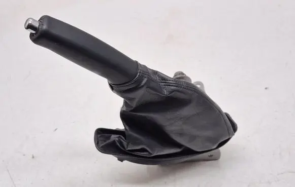 Handbrake/parking brake lever assembly